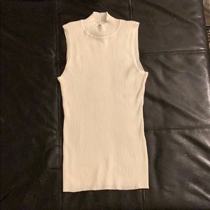 Off white turtleneck sleeveless Top